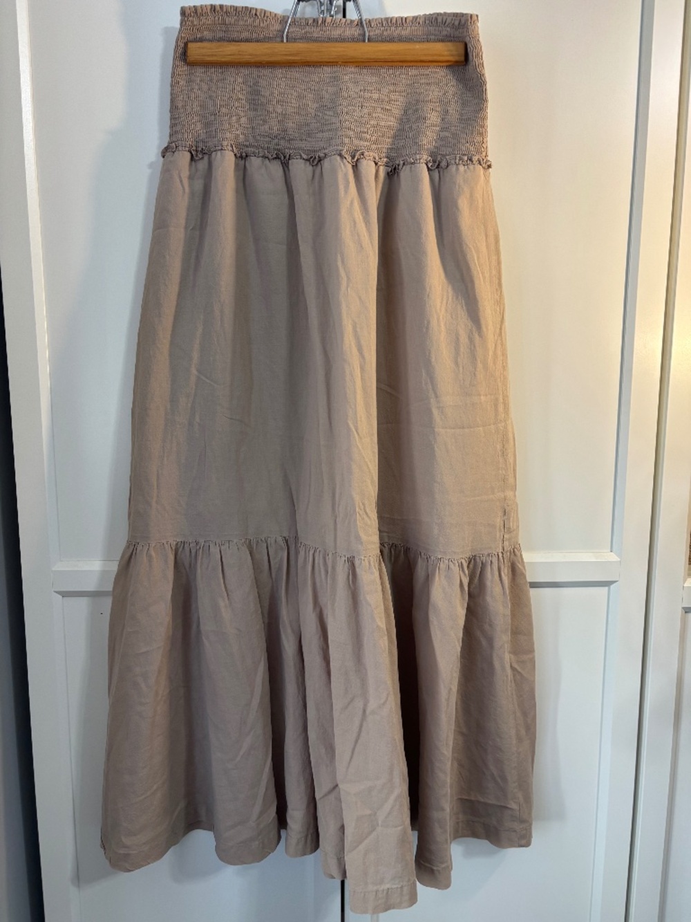 INC International Concepts Beige Smocked Waist Tiered Maxi Skirt – Small